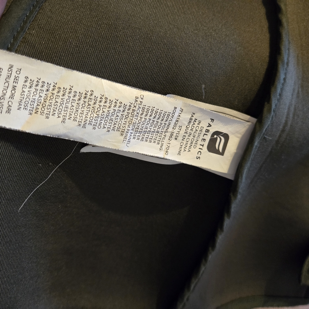 Ladies Fabletics jacket - Picture 7 of 7